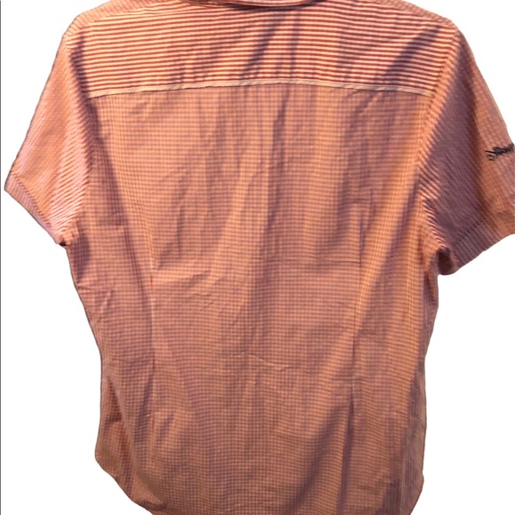 Disney Men’s Checkered short sleeve button up but looks small see measurements - Picture 8 of 13